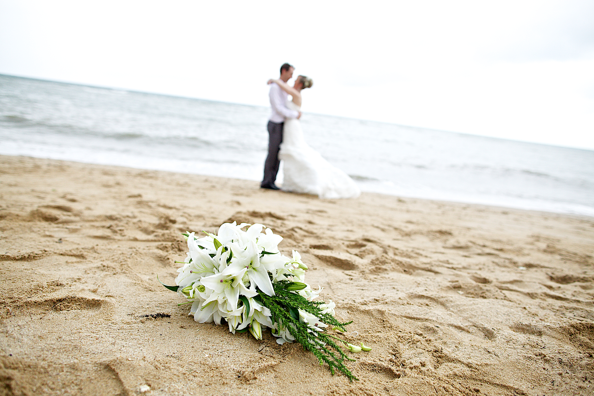 Destination Wedding Money-Saving Tips